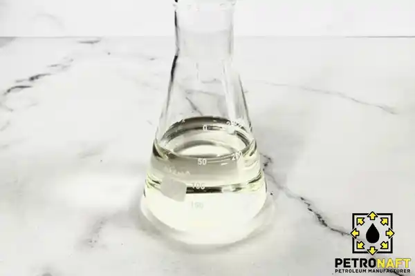 Some liquid paraffin in a laboratory container