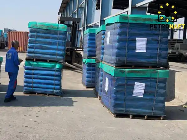 bags of gilsonite as drilling fluid additive on pallet