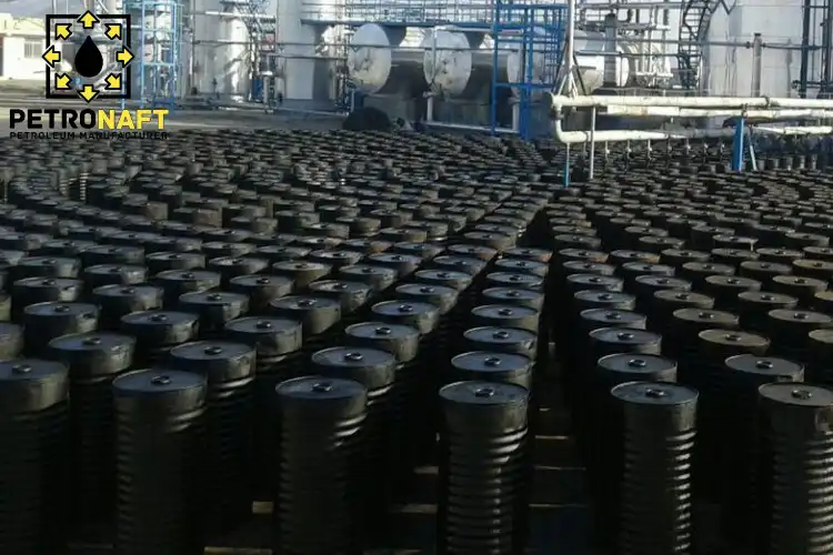 Stacked barrels of bitumen from Bitumen Suppliers