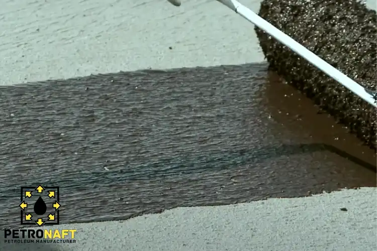 Worker insulating using bitumen emulsion for insulation