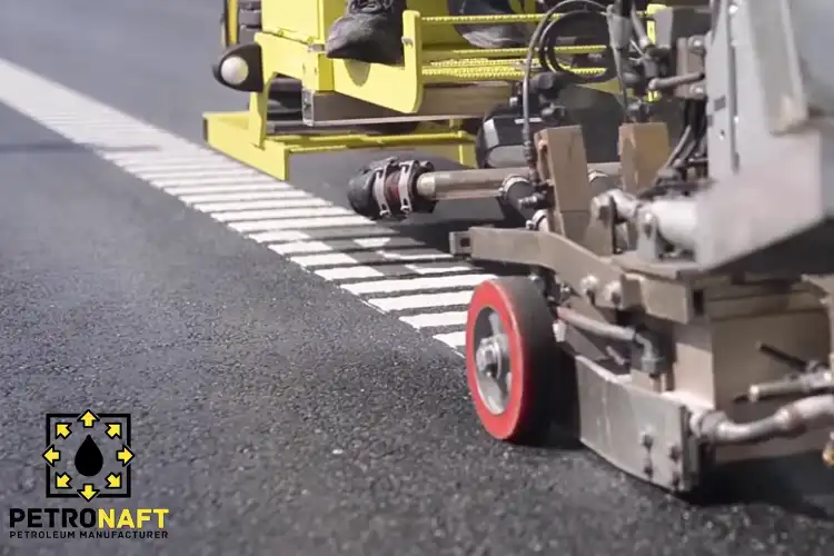 Road marking machine using Polyethylene Wax for Road Marking Paints